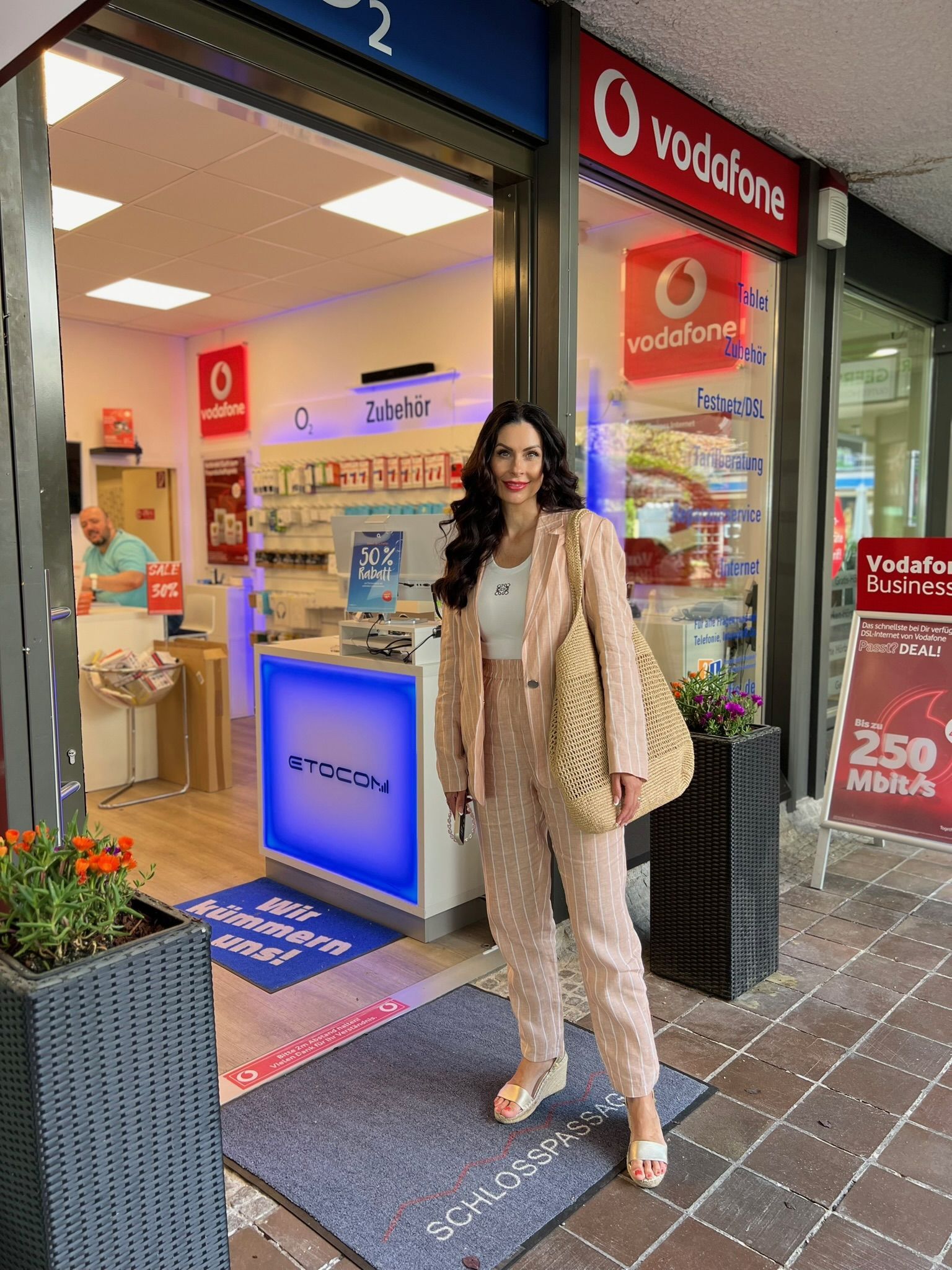 Vodafone-Shop der Etocom GmbH in der Schlosspassage