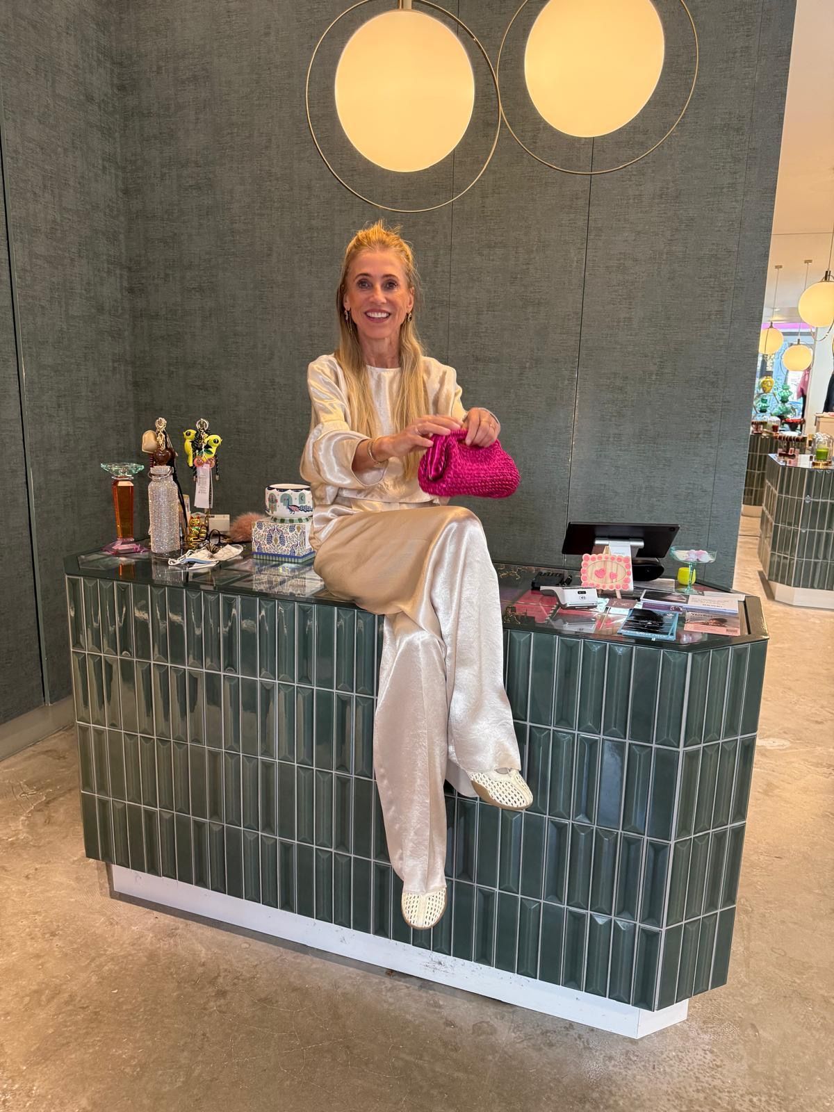 Verkaufstresen im Herzstück Concept Store