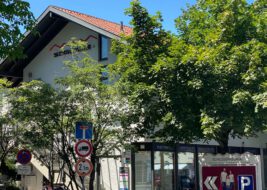 Juni in der SCHLOSSPASSAGE